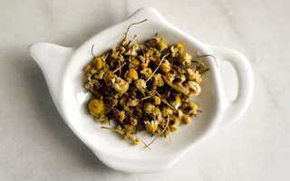 Best Chamomile Alternatives for Sleeping - Pulsetto